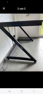 Gaming bureau, Huis en Inrichting, Tafels | Sidetables, Ophalen, Zo goed als nieuw