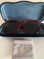 Gucci zonnebril met nieuw doekje, Ophalen, Zo goed als nieuw, Zonnebril