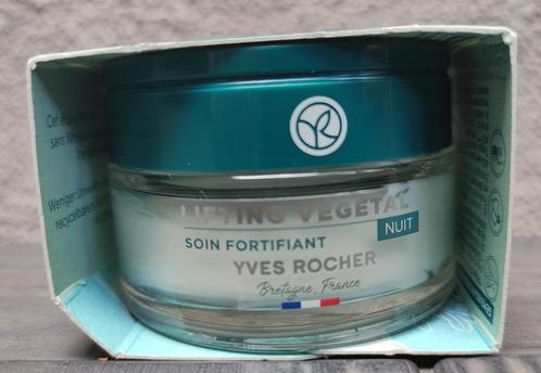 Yves Rocher Versterkende Nachtcrème 50 ml, Handtassen en Accessoires, Uiterlijk | Gezichtsverzorging, Nieuw, Verzorging, Gehele gezicht