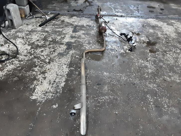 LIGNE D'ECHAPPEMENT COMPLETE 3008 II (M4 / MC / MJ / MR), Autos : Pièces & Accessoires, Systèmes d'échappement, Peugeot, Utilisé