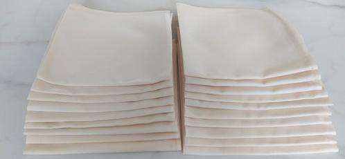 Beige stoffen tafellakens 1m/1m en servetten 50cm/50cm., Huis en Inrichting, Keuken | Textiel, Zo goed als nieuw, Beige, Ophalen