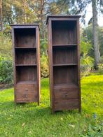 Twee houten boekenkasten hoge houten kasten koloniaal, Huis en Inrichting, Ophalen, Met plank(en), Koloniaal, 50 tot 100 cm