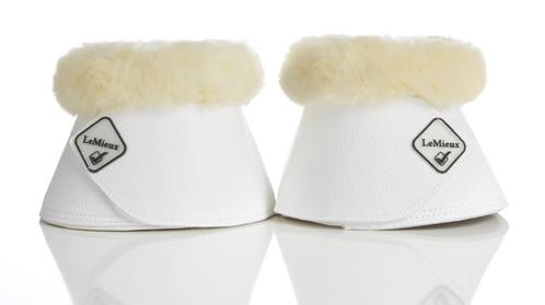 LeMieux Fleece Wrapround Springschoenen wit Bontrand M+L+XL, Dieren en Toebehoren, Paarden en Pony's | Beschermers, Nieuw, Rijden
