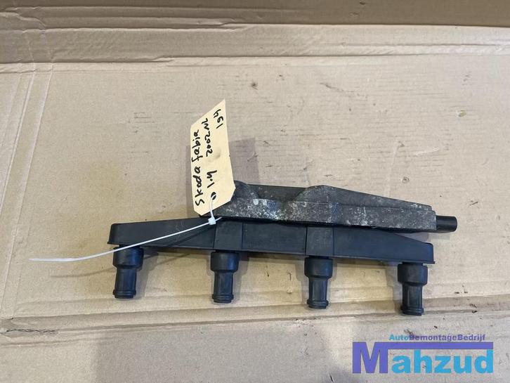 SKODA FABIA 1.4 AWQ Bobine 047905104A, Autos : Pièces & Accessoires, Moteurs & Accessoires, Skoda, Utilisé