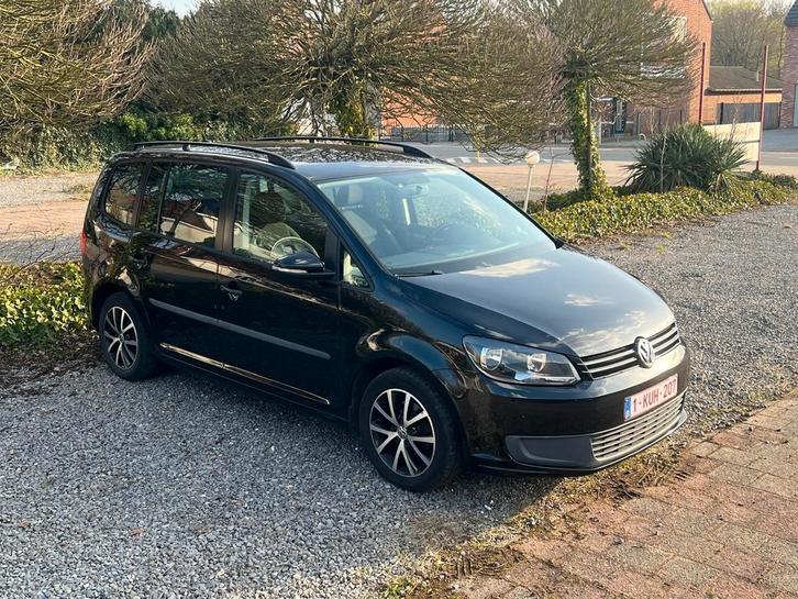 Volkwagen Touran 1.6tdi! Highline!186dkm, Auto's, Volkswagen, Particulier, Touran, Cruise Control, Parkeersensor, Diesel, Euro 5