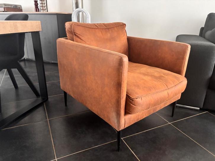 Fauteuil, Huis en Inrichting, Fauteuils, Zo goed als nieuw, Leer, 50 tot 75 cm, 75 tot 100 cm, Ophalen
