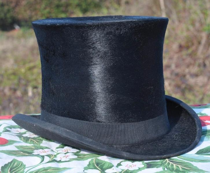 chapeau haut de forme poil de taupe monogrammé JM, Antiek en Kunst, Antiek | Kleding en Textiel, Heren, Ophalen of Verzenden