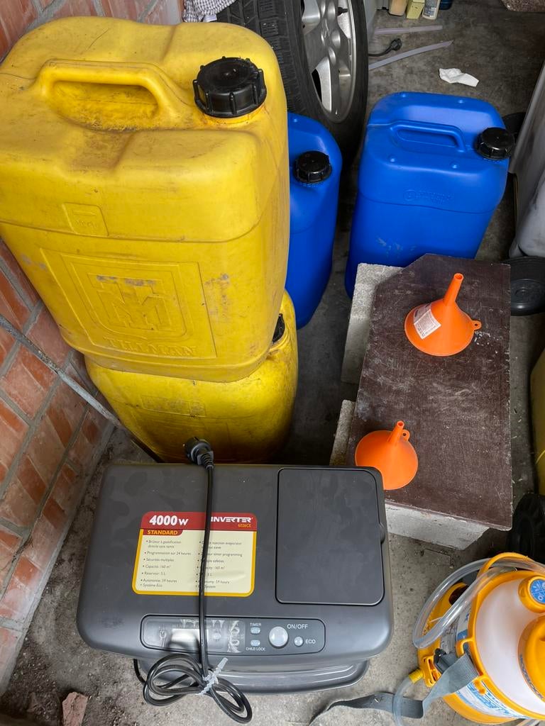 Poêle à onduleur à pétrole 4000 watts 120 litres de pétrole, Maison & Meubles, Enlèvement, Comme neuf