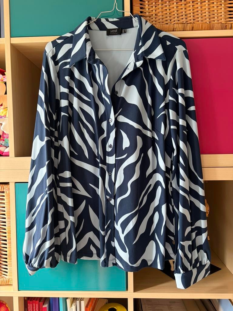 Chemisier YESTA taille 38 très bon état, Kleding | Dames, Blouses en Tunieken, Ophalen of Verzenden, Zo goed als nieuw