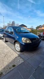 Toyota yaris 1.0 benzin 210.000km 2003, Elektrische ramen, Handgeschakeld, Particulier, 3 deurs