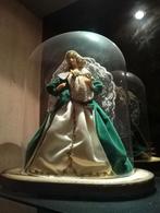 Maria beeld met kindje jezus onder stolp, Antiquités & Art, Antiquités | Objets religieux, Enlèvement