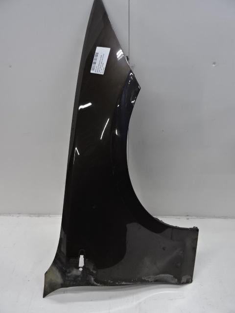 AILE AVANT DROITE BMW 1 serie (E81) (01-2006/09-2012), Garde-boue, Mevr. I. Hauben, Utilisé, Droite