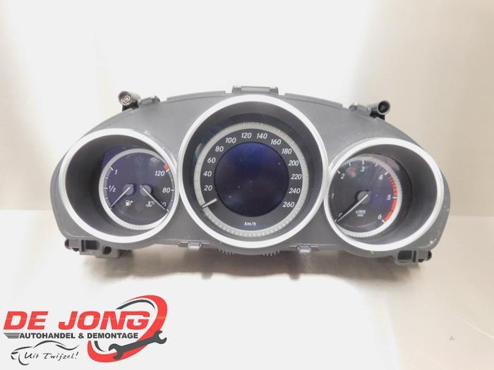 Compteur kilométrique KM d'un Mercedes E-Klasse, Autos : Pièces & Accessoires, Tableau de bord & Interrupteurs, Mercedes-Benz
