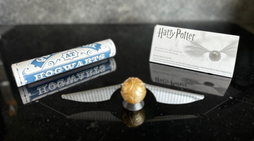 Harry Potter - Gouden Snaai zwerkbal, Collections, Harry Potter, Enlèvement ou Envoi, Comme neuf, Ustensile