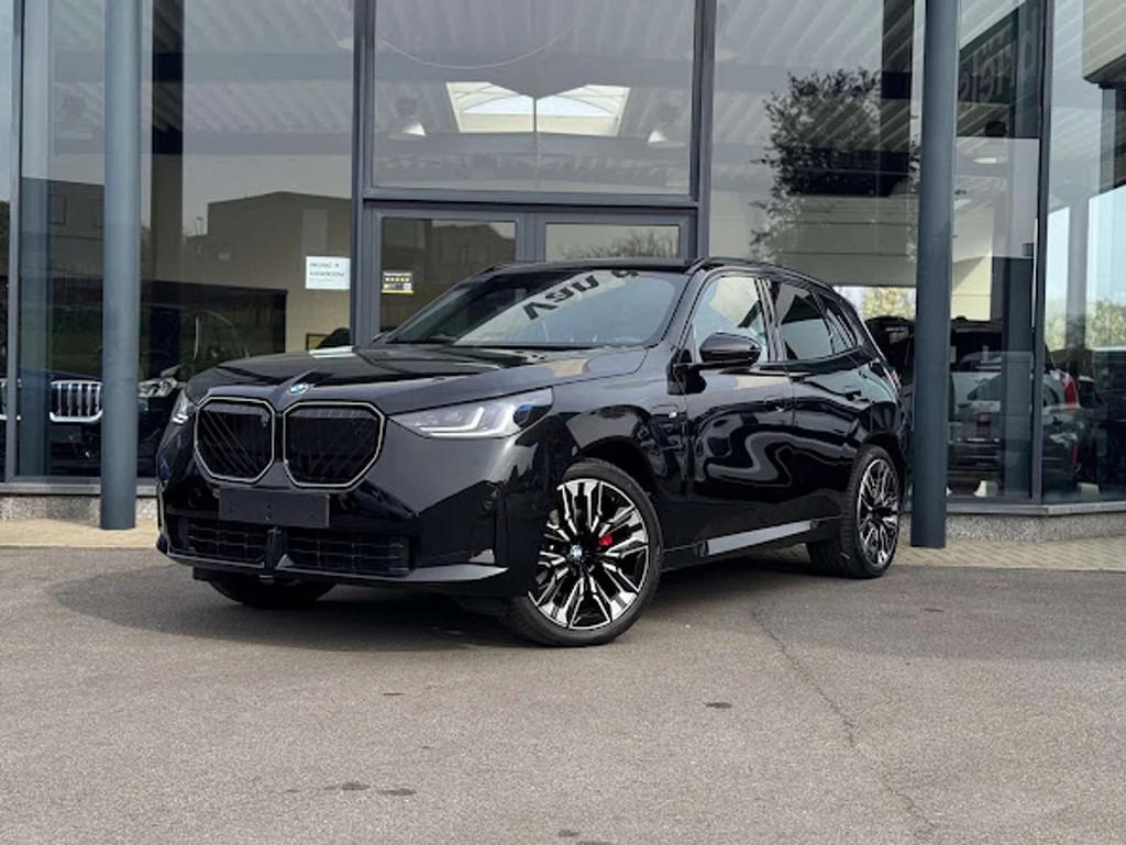 BMW X3 30e xDrive M Sport Pro / PANO / TRKHK / 360 / HUD, Auto's, Automaat, Zwart, 4 cilinders, Zwart