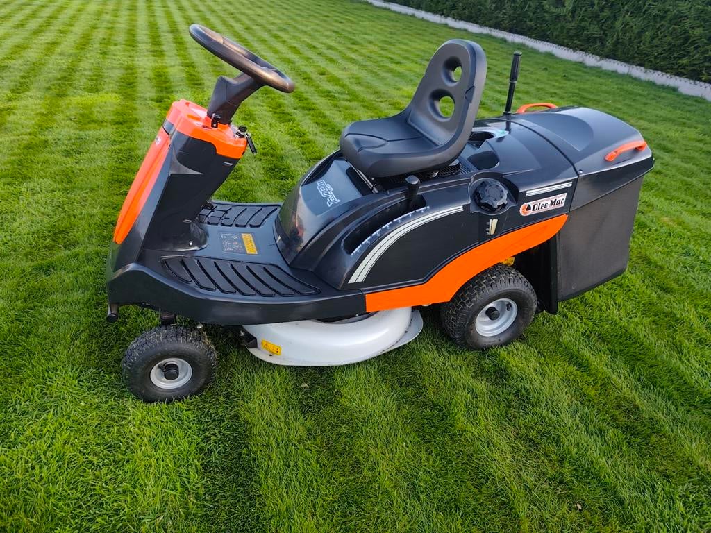 Tondeuse autoportée comme neuve, Oleo mac, Moins de 90 cm, Comme neuf, Enlèvement