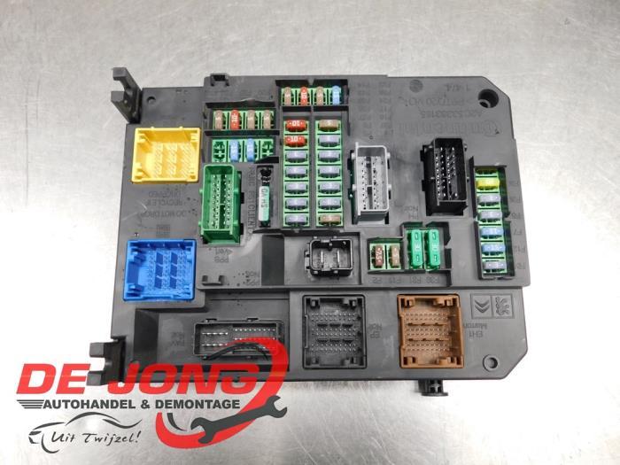 Boîte à fusibles d'un Citroen C4 Grand Picasso, Autos : Pièces & Accessoires, Électronique & Câbles, Citroën, Utilisé, 3 mois de garantie