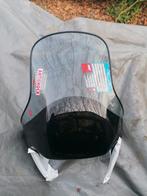 Nouveau pare-brise pour Funduro, Enlèvement