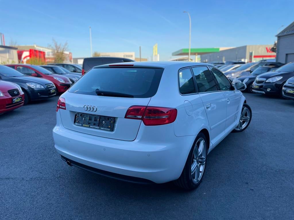 Audi A3 1.6 TDI  S-Line | Airco | Cruise | Gps | GARANTIE |, Auto's, Audi, Bluetooth, Leder, Bedrijf, Diesel