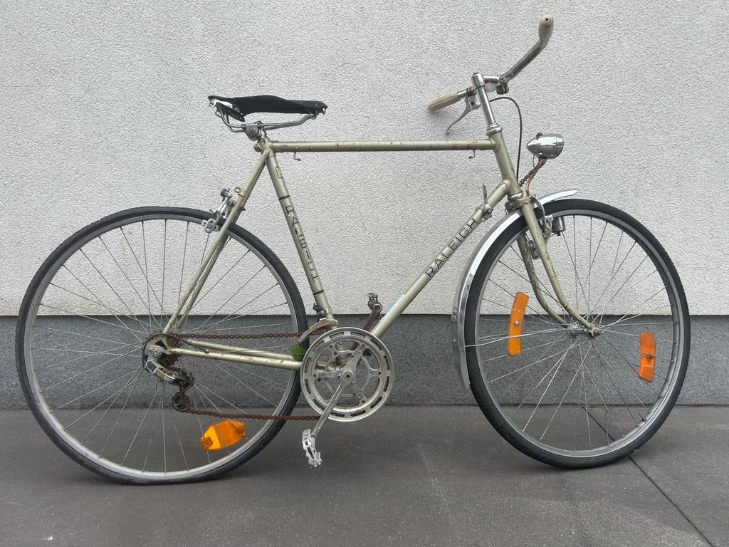 Oldtimer Raleigh (voor opmaak of onderdelen), Enlèvement