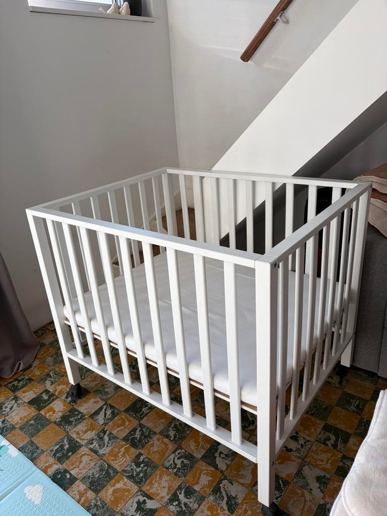 Park op wielen te koop (reeds gedemonteerd), Kinderen en Baby's, Babyparken, Zo goed als nieuw, Ophalen