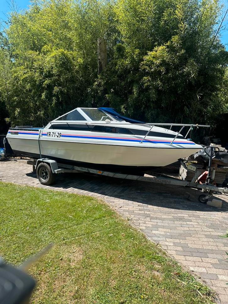 Speetboot renken cuddy cabin 2000 met trailer, Watersport en Boten, Speedboten, Zo goed als nieuw, Ophalen