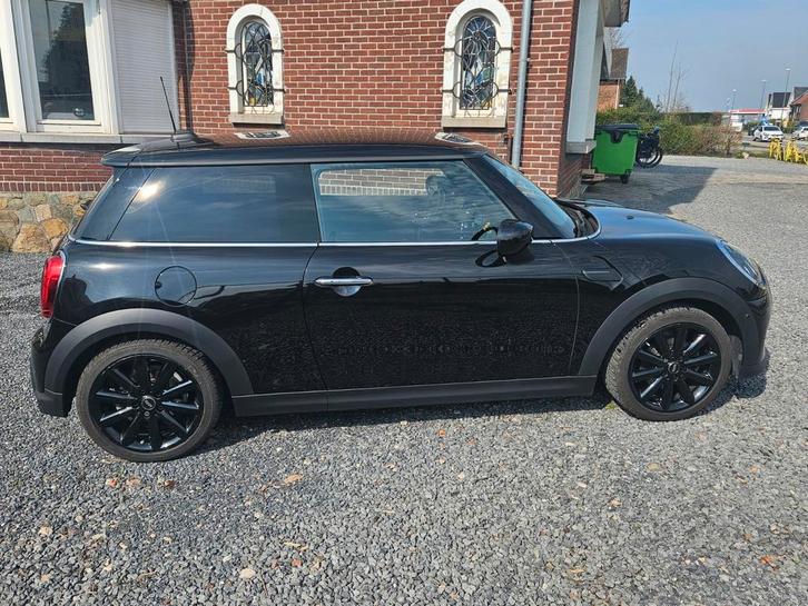 Mini Cooper 1.5 Bouwjaar 2021 Full Option IN TOP STAAT, Autos, Mini, Particulier, Cooper, ABS, Caméra de recul, Phares directionnels