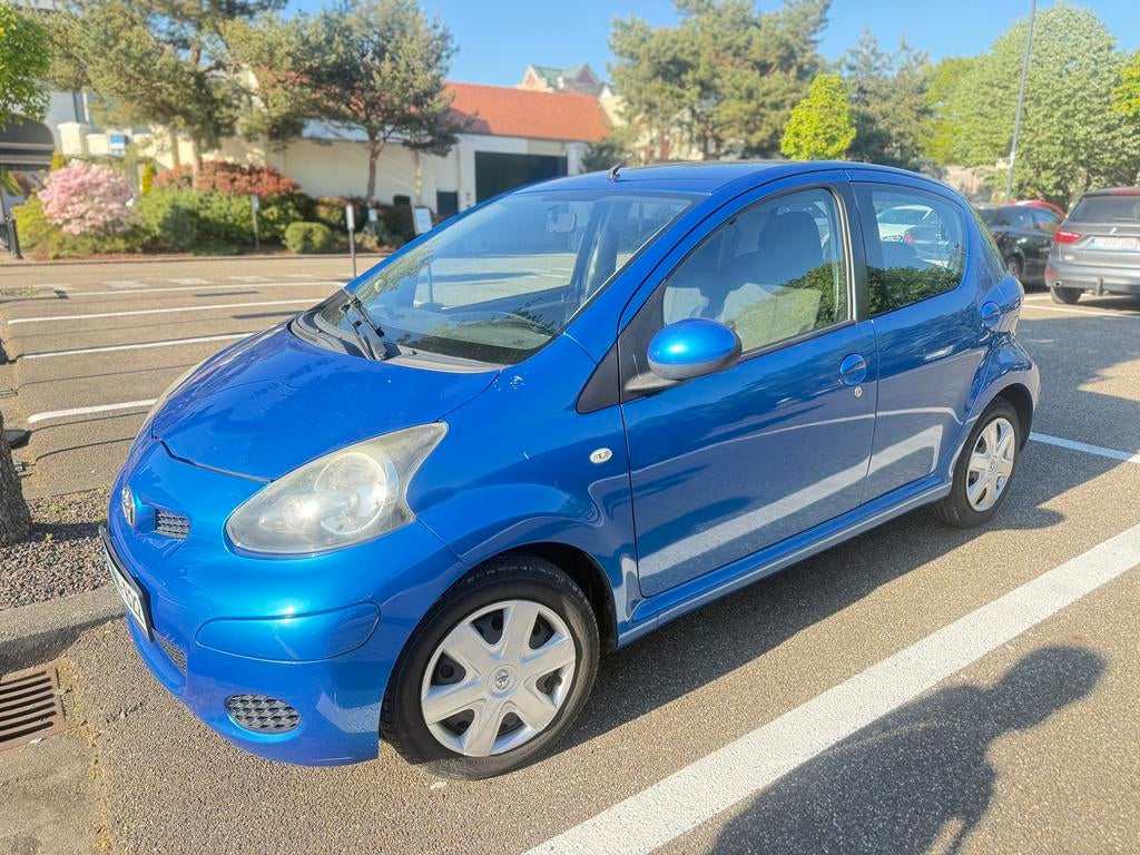 Toyota aygo 1.0 benzine - 2011 - euro 5 airco gekeurd, Autos, Toyota, Euro 5, Achat, Particulier, Aygo