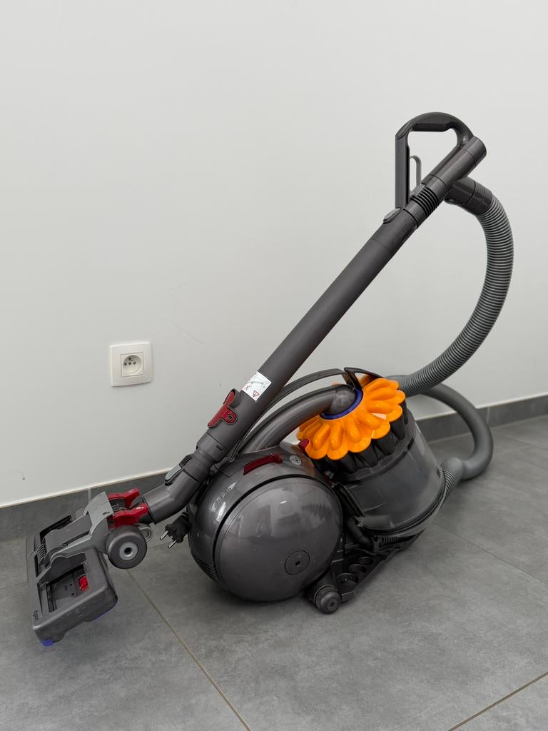 Dyson DC33 stofzuiger, Elektronische apparatuur, Stofzuigers, Ophalen, Zo goed als nieuw, Reservoir, Stofzuiger