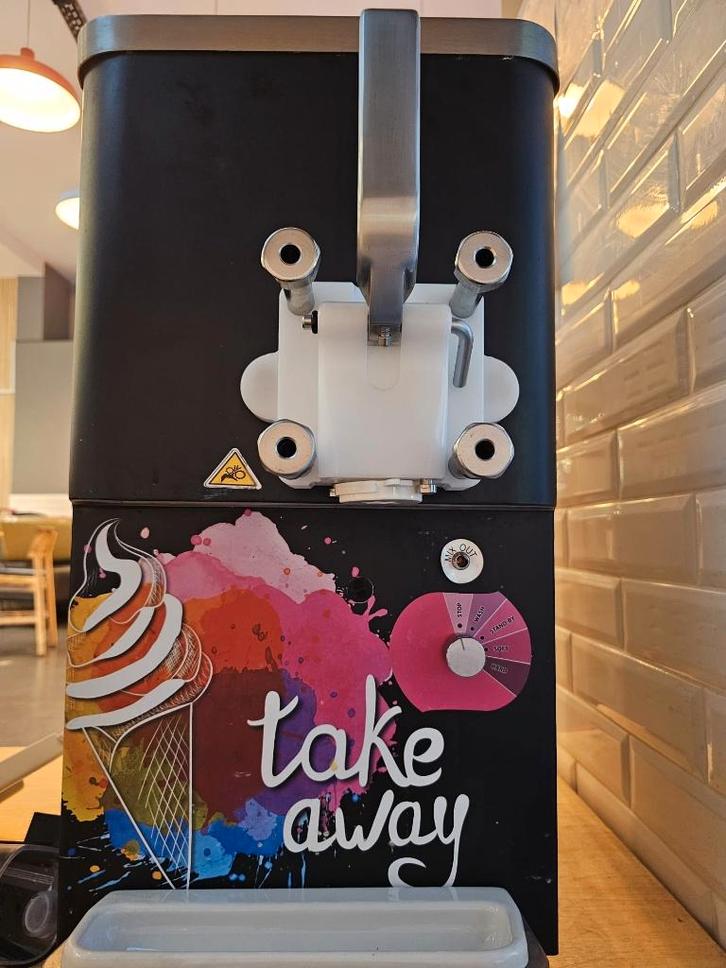 Softijsmachine Tafelmodel, Articles professionnels, Horeca | Équipement de cuisine, Refroidissement et Congélation, Utilisé, Enlèvement