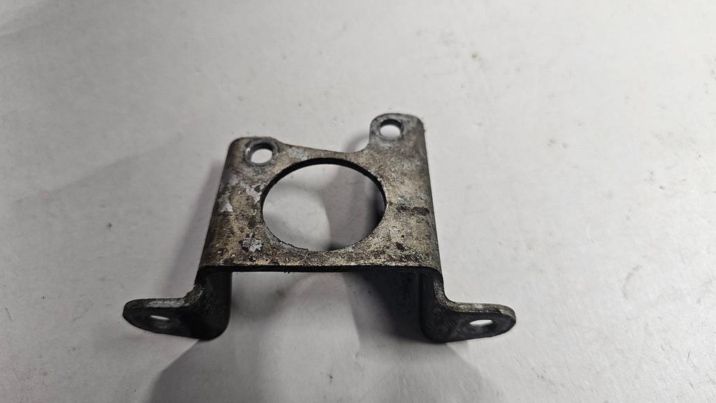 Montage beugel inlaatspruitstuk BMW 3  / 5 / Z1 serie E30 E3, Auto-onderdelen, Motor en Toebehoren, Gebruikt, Herkomst onderdeel bekend