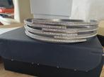 Victoria slavenarmband zilverkleurig, Handtassen en Accessoires, Armbanden, Met kristal, Staal, Nieuw, Ophalen of Verzenden