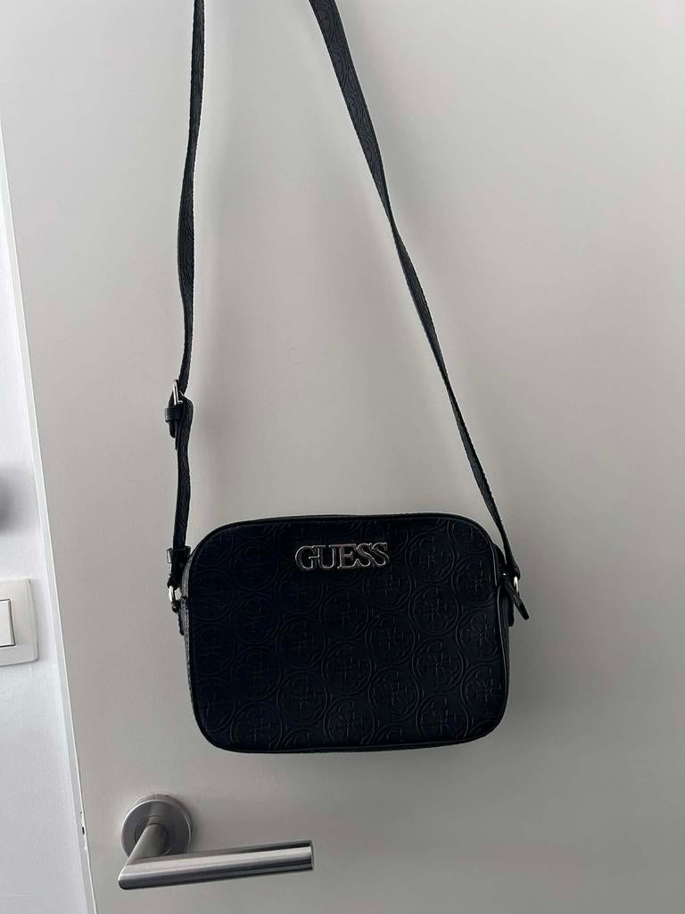 Crossbody guess, Ophalen, Zo goed als nieuw
