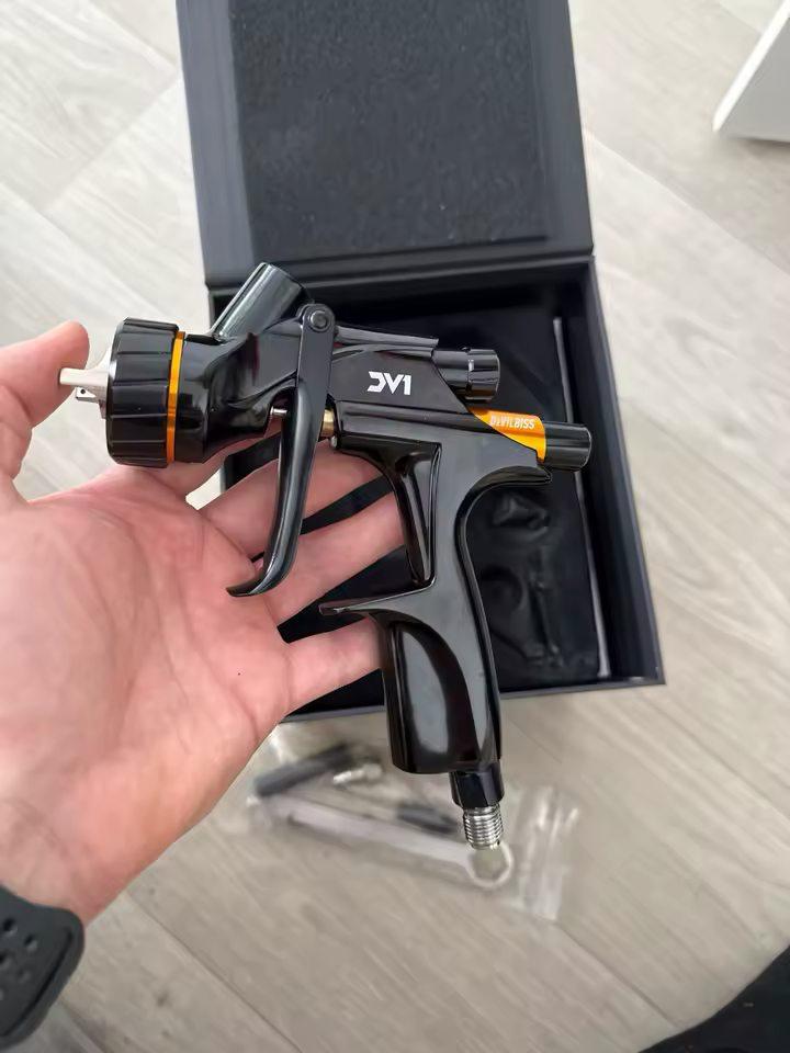 DeVilbiss DV1-B Plus HVLP 1.3 avec boite, Bricolage & Construction, Matériel de peinture, Comme neuf, Envoi