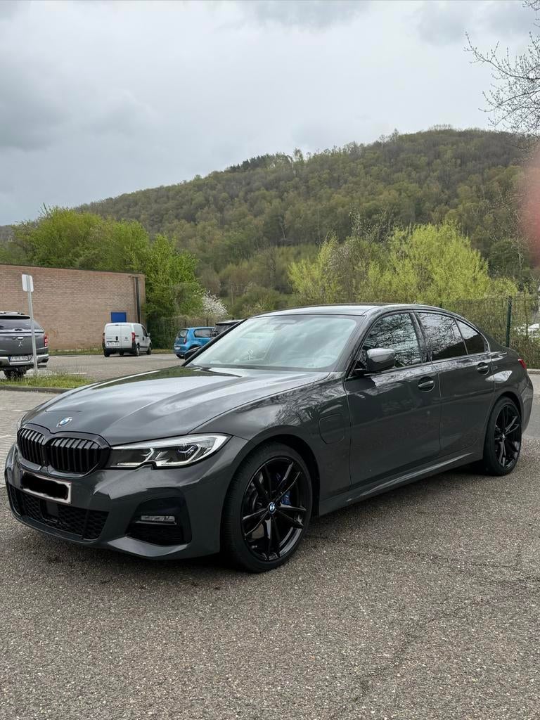 BMW 330e 292ch Hybrid – Dravit Grey Individual, Autos, BMW, Autres modèles, Achat, Autres couleurs, Automatique