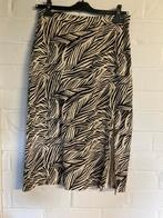 Zwarte /beige lange rok, gevoerd, Vila, maat 40, Kleding | Dames, Maat 38/40 (M), Zwart, Vila, Ophalen of Verzenden