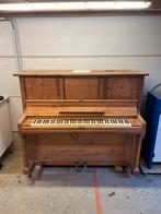 Oude piano, Muziek en Instrumenten, Ophalen, Gebruikt, Bruin, Piano