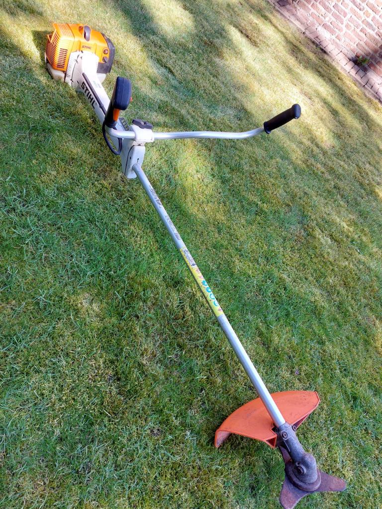 Bosmaaier Stihl, Jardin & Terrasse, Débroussailleuses, Enlèvement, Utilisé, Essence, Stihl