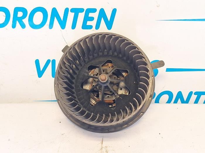 Moteur de ventilation chauffage d'un Volkswagen Caddy, Volkswagen, -, 3 mois de garantie, Utilisé