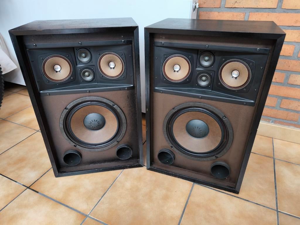 Sansui SP-1200

Système de haut-parleurs à 3 voies (1975-76), TV, Hi-fi & Vidéo, Enlèvement ou Envoi