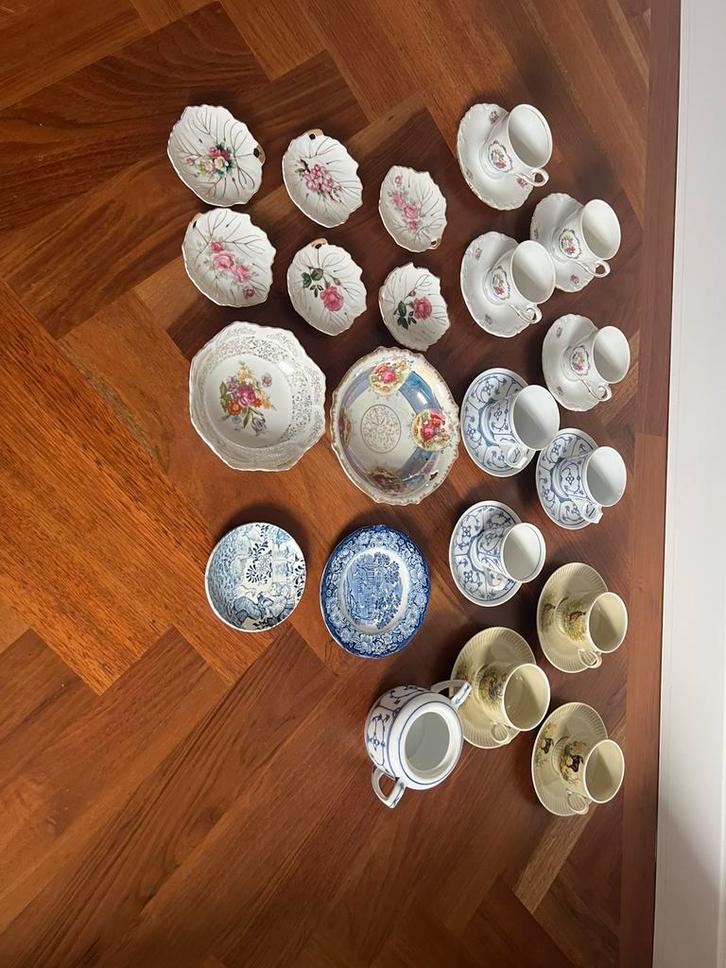 Antiek servies. Jäger , Winterling , Eversberg etc., Antiek en Kunst, Antiek | Servies compleet, Ophalen