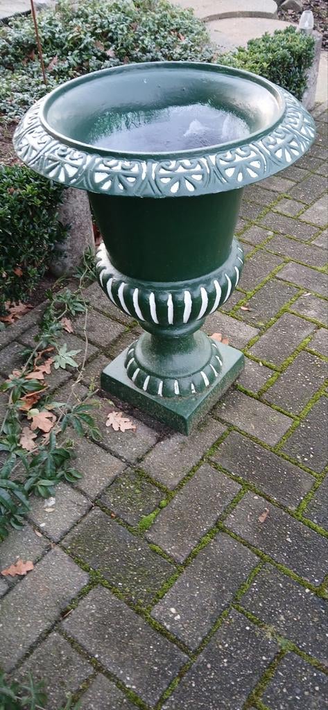 Gietijzeren tuinvaas., Tuin en Terras, Ophalen