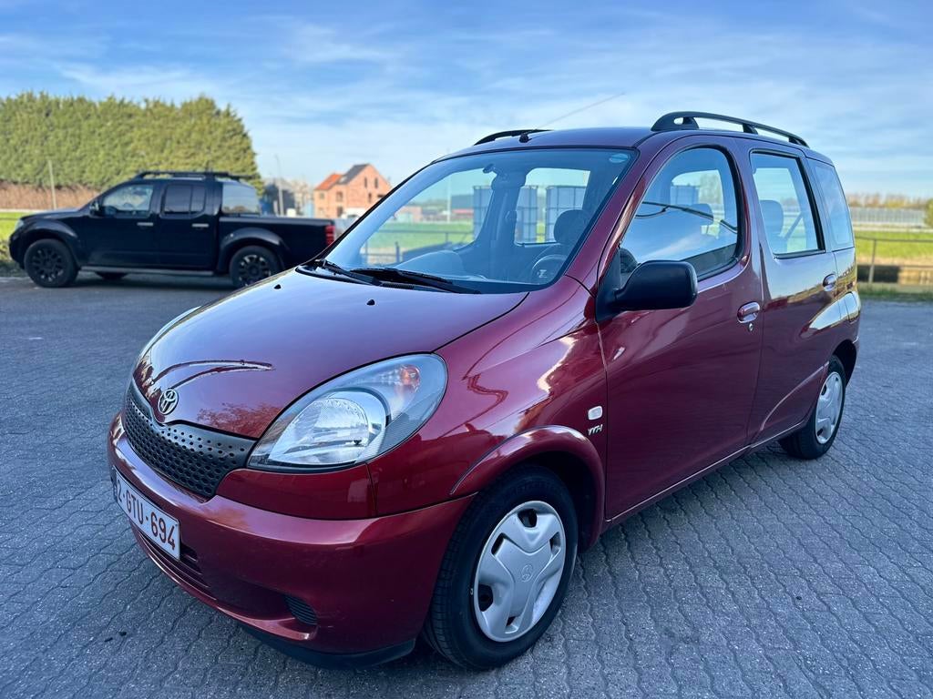 Toyota yaris verso automaat 1.3 benzine, Auto's, Renault, Bedrijf, Benzine, Automaat, Ophalen