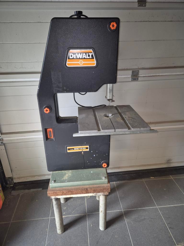 Lintzaag dewalt BS/1310, Doe-het-zelf en Bouw, Gereedschap | Zaagmachines, Ophalen, Lintzaag