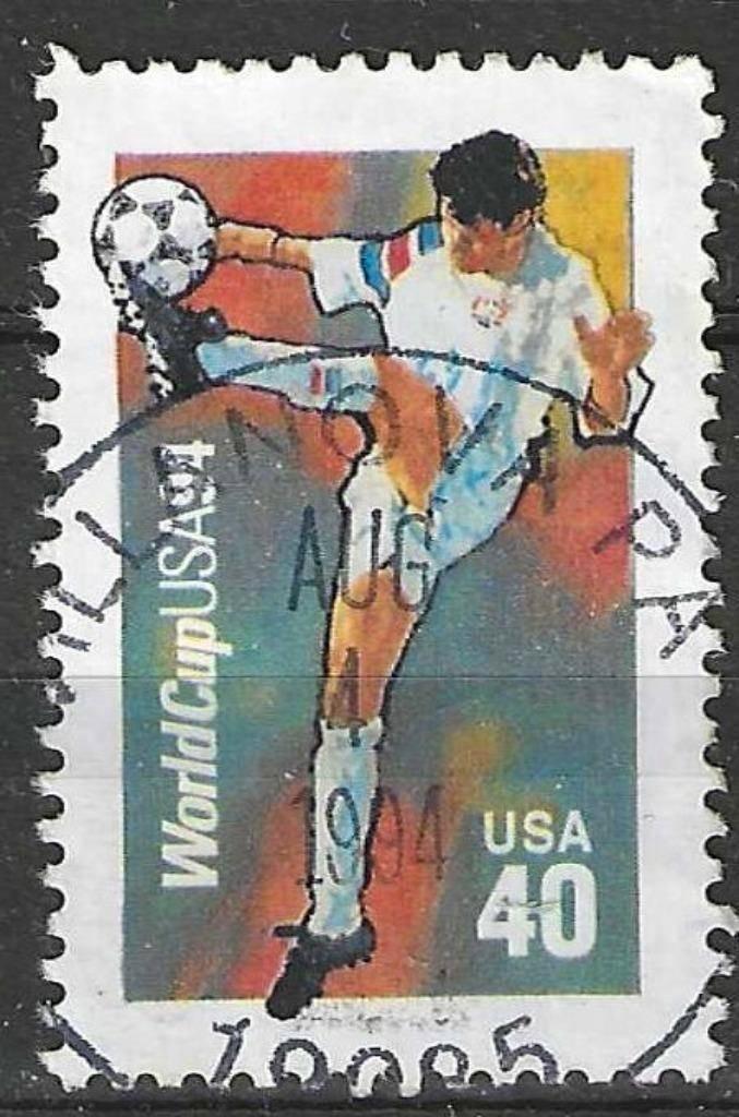USA 1994 - Yvert 2240 - Wereldbeker Voetbal (ST), Postzegels en Munten, Postzegels | Amerika, Gestempeld, Verzenden