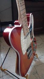 Neuve Fender American Elite Telecaster MN Aged Cherry Burst, Musique & Instruments, Instruments à corde | Guitares | Électriques