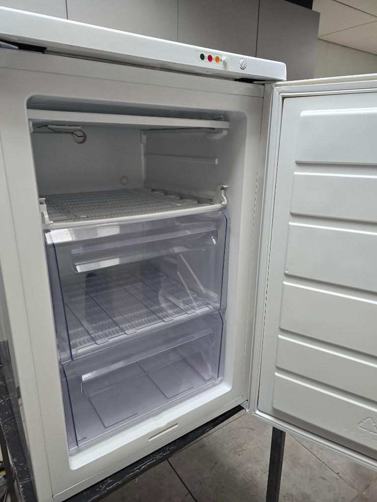 kleine diepvries - Zanussi, Gebruikt, Minder dan 85 cm, Minder dan 60 cm, Vrijstaand