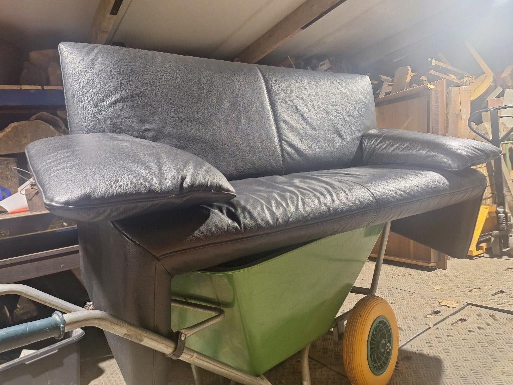 lederen zetel (2.5-zit), Ophalen, 150 tot 200 cm, Tweepersoons, Zo goed als nieuw