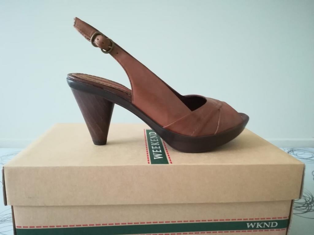 Sandaal met hakje splinternieuw, Ophalen, Perdo miralles, Bruin, Nieuw