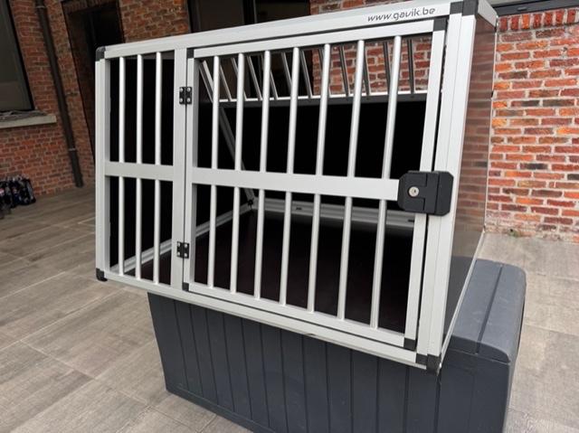 Hondenbench auto op maat BMW iX3 GAVIK, Enlèvement, Comme neuf